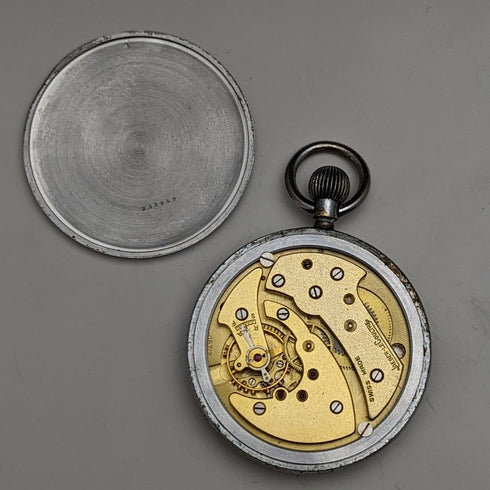 Around 1940 Vintage in good working condition Jaeger-LeCoultre Broad Arrow WW2 British military pocket watch